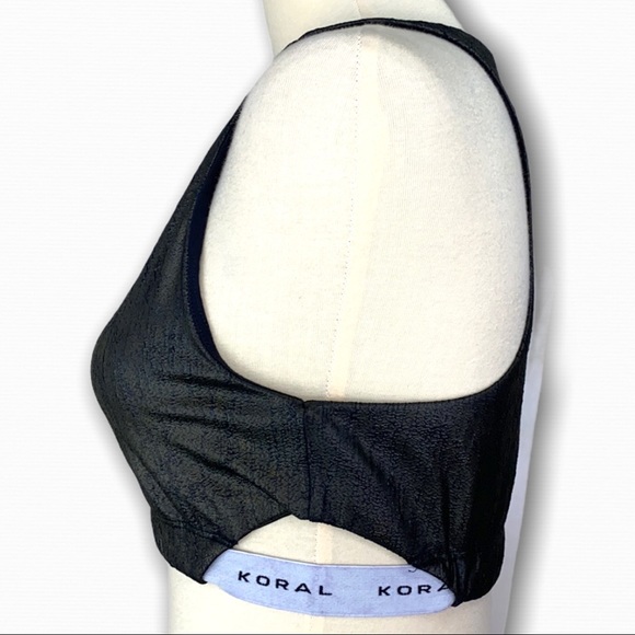 KORAL Beta Infinity Sports Bra NWOT Size Medium - Picture 3 of 13